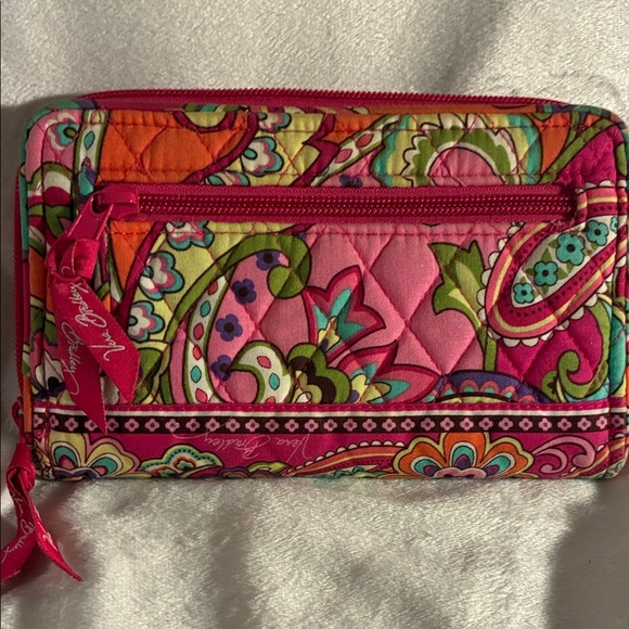 Vera Bradley Vibrant Pink Multicolor Wallet. NWOT - Picture 3 of 5